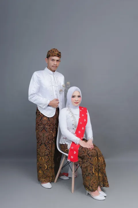 Foto sampul undangan Febrio & Laila