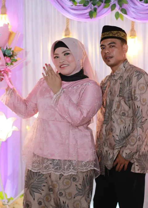 Foto sampul undangan Salim & Feli