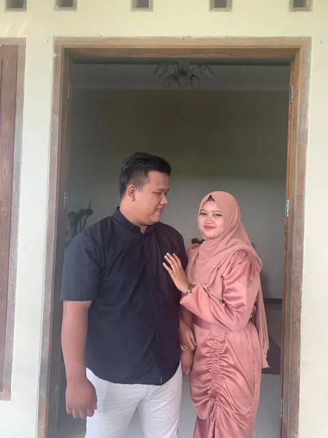 Foto sampul undangan Lilis & Bagus