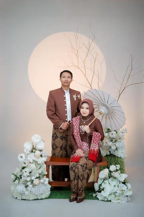 Foto sampul undangan Agnes & Micco