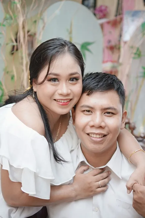 Foto sampul undangan Yuli & Herry