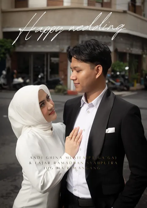 Foto sampul undangan Ghina & Fajar