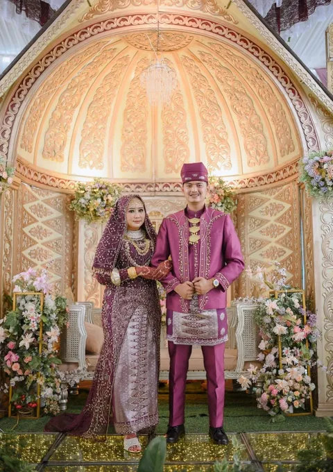 Foto sampul undangan Shelvi & Ravi