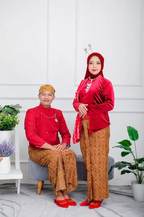 Foto sampul undangan Ayu & Indri