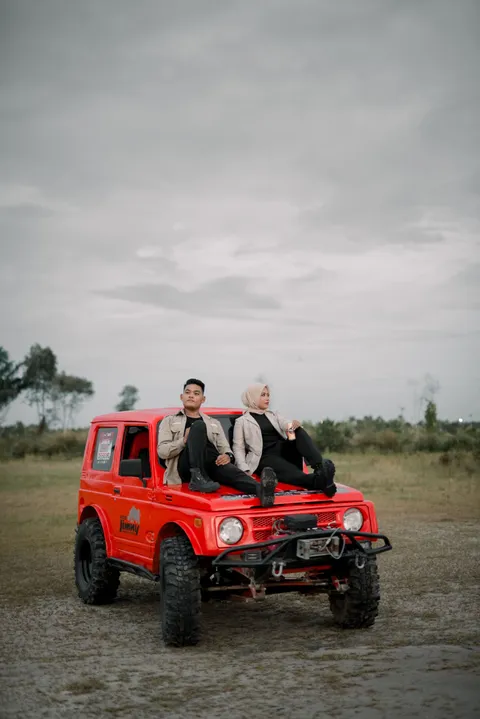 Foto sampul undangan Muchlis & Arvella