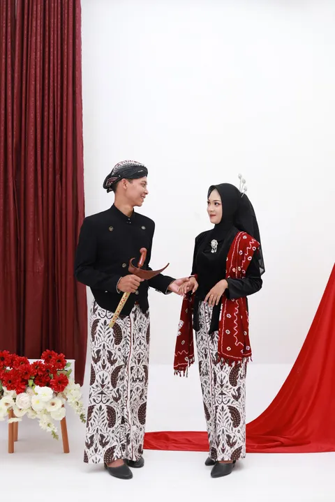 Foto sampul undangan Saiful & Selfi