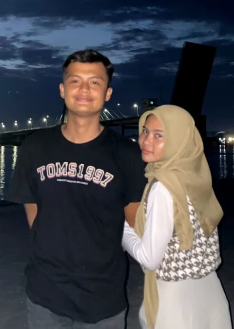 Foto sampul undangan Melisa & Enja