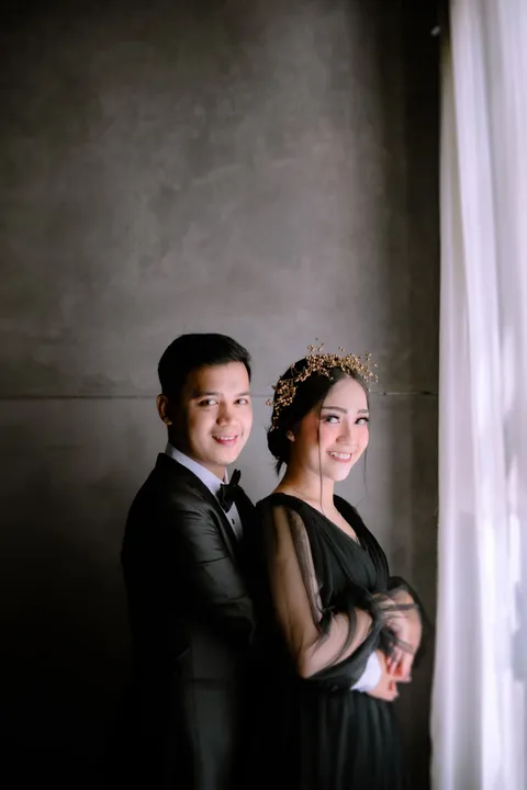 Foto sampul undangan Icha & File