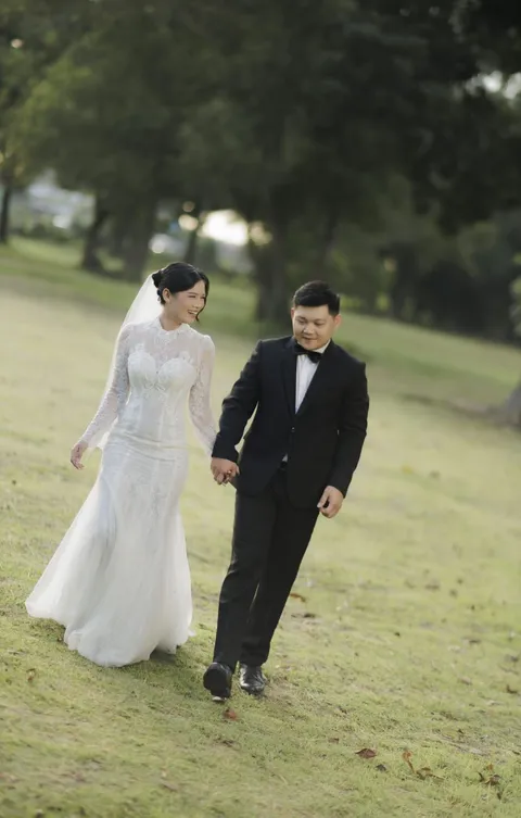 Foto sampul undangan Rut Juli Pertiwi Sihotang & Albert Yohanes Koyong
