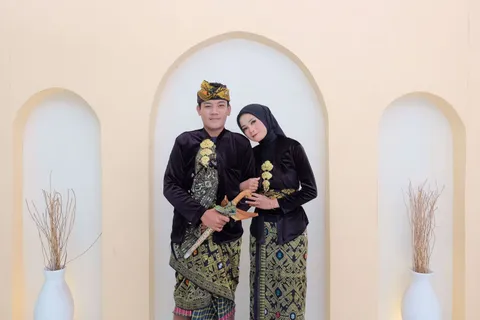 Foto sampul undangan Nila & Irwan