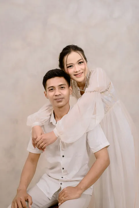 Foto sampul undangan Jho & Vio