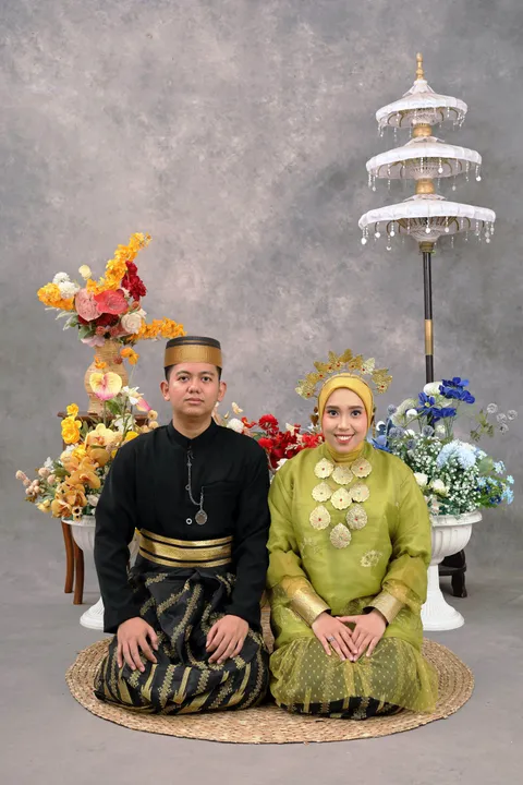 Foto sampul undangan Fausi & Shofi