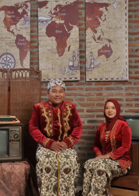 Foto sampul undangan Meda & Yusuf