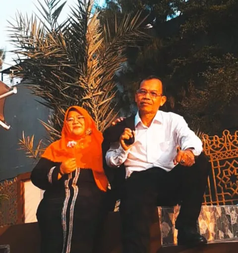 Foto sampul undangan Nur & Cece