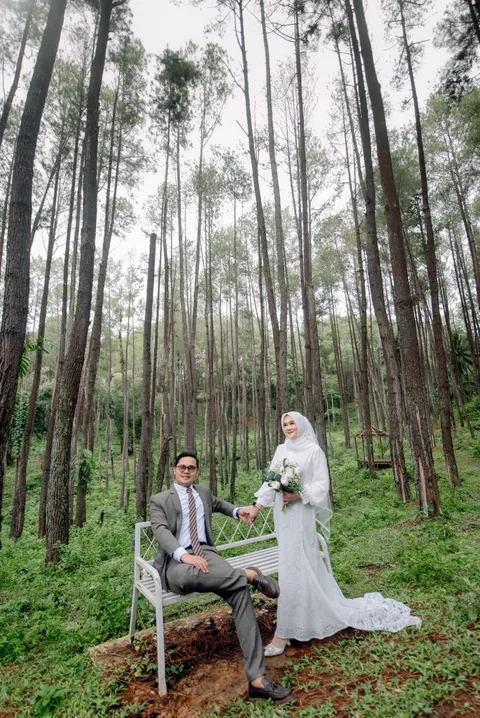 Foto sampul undangan Elvis & Ririn
