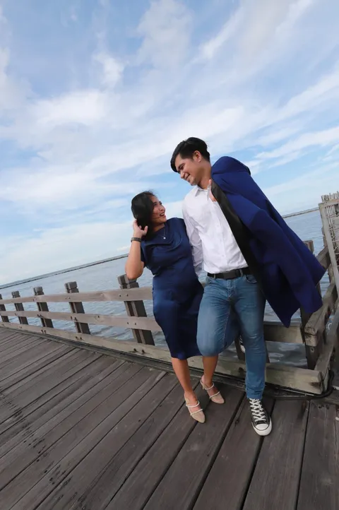 Foto sampul undangan Sarah Aprilia & Kbar Yunianto