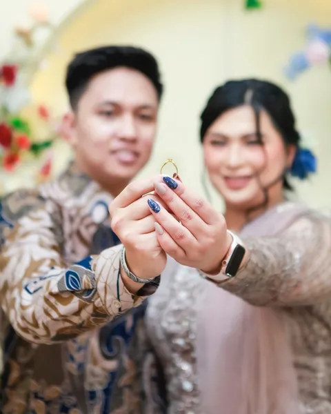 Foto sampul undangan Indah & Wawanjlo