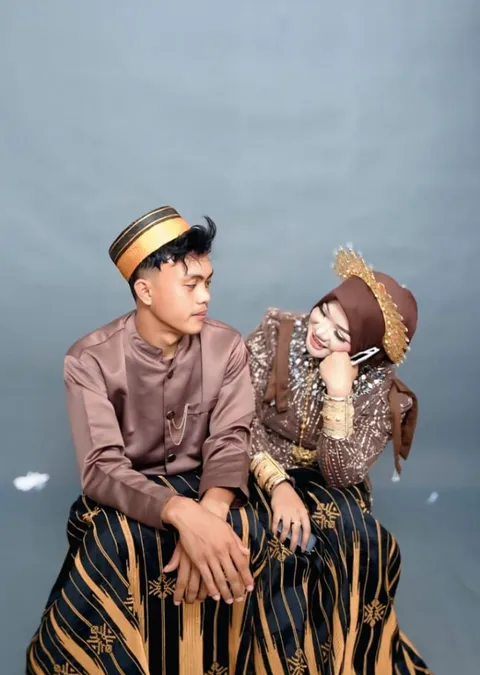 Foto sampul undangan Risman & Jumi