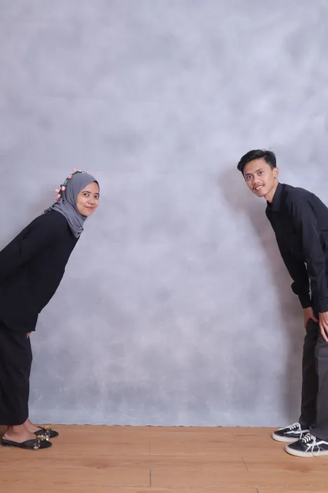 Foto sampul undangan Kurniawan & Romlah