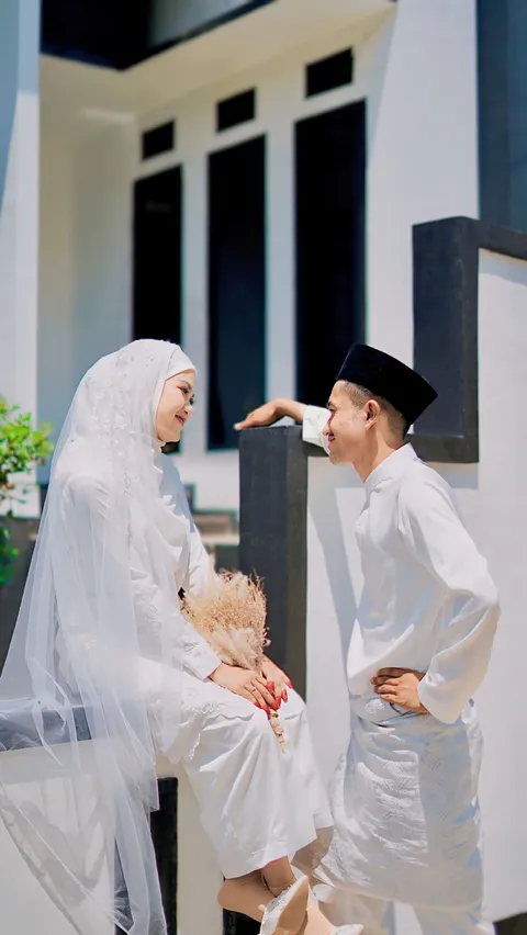 Foto sampul undangan Oki & Zahra