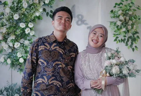 Foto sampul undangan Anjar & Wahyu