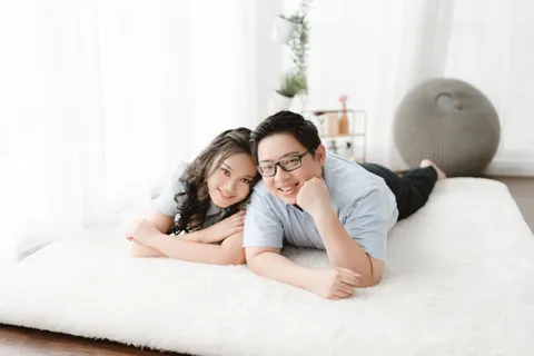 Foto sampul undangan Marsella & Chandra