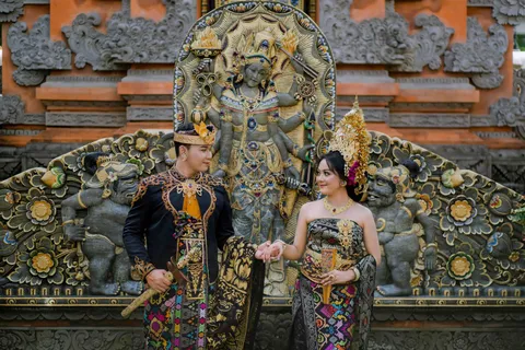 Foto sampul undangan Rizky & Darma