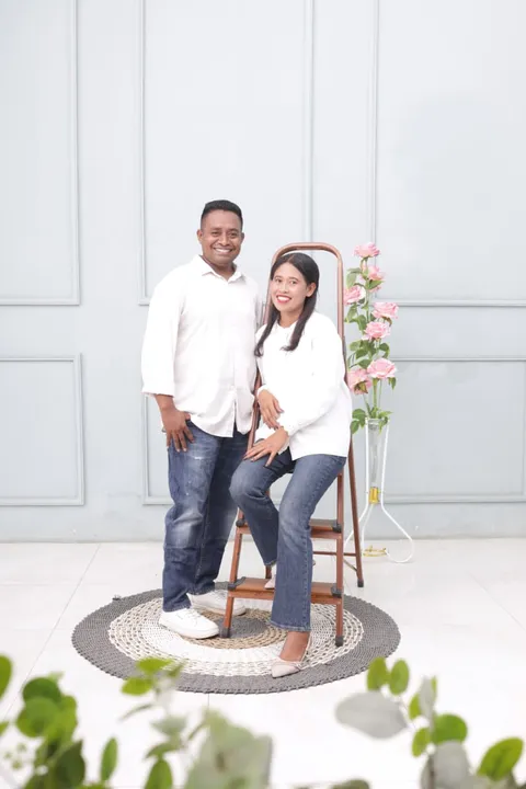 Foto sampul undangan Rosvita & Dentriono