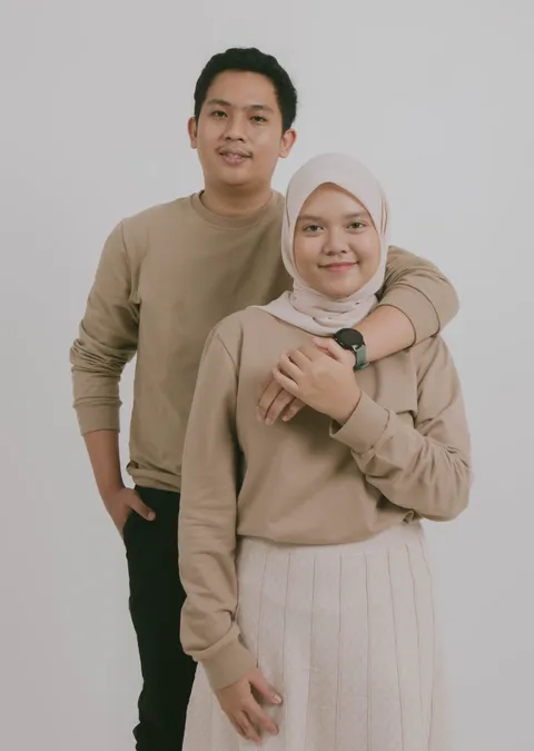 Foto sampul undangan Rizki & Mita