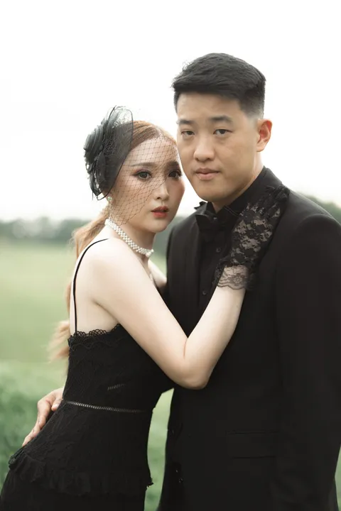 Foto sampul undangan Sofia & Herman