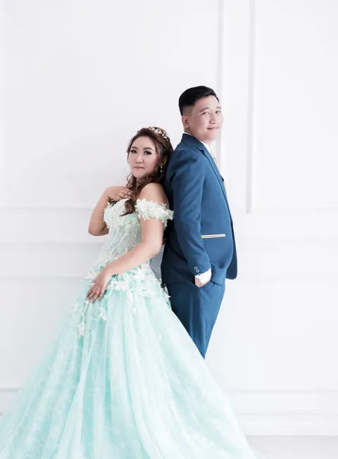 Foto sampul undangan Priska & Steven