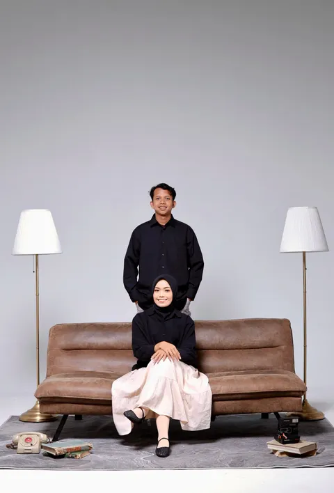 Foto sampul undangan Sekar & Cariman