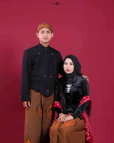 Foto sampul undangan Pipit & Andre