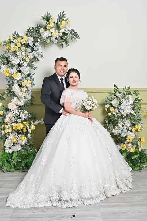 Foto sampul undangan Devi & Anriano