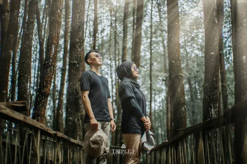 Foto sampul undangan Nurul Hakiki & Lisna Sutiawati