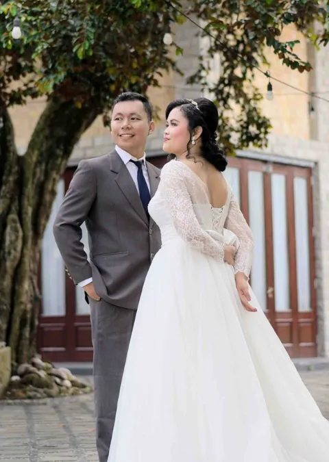 Foto sampul undangan Dame & Jere
