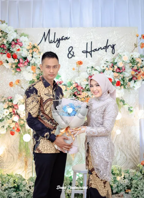 Foto sampul undangan Handry Pratama, S.H & Melysa Andani Amd.Keb