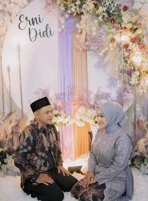 Foto sampul undangan Tyo & Hesty