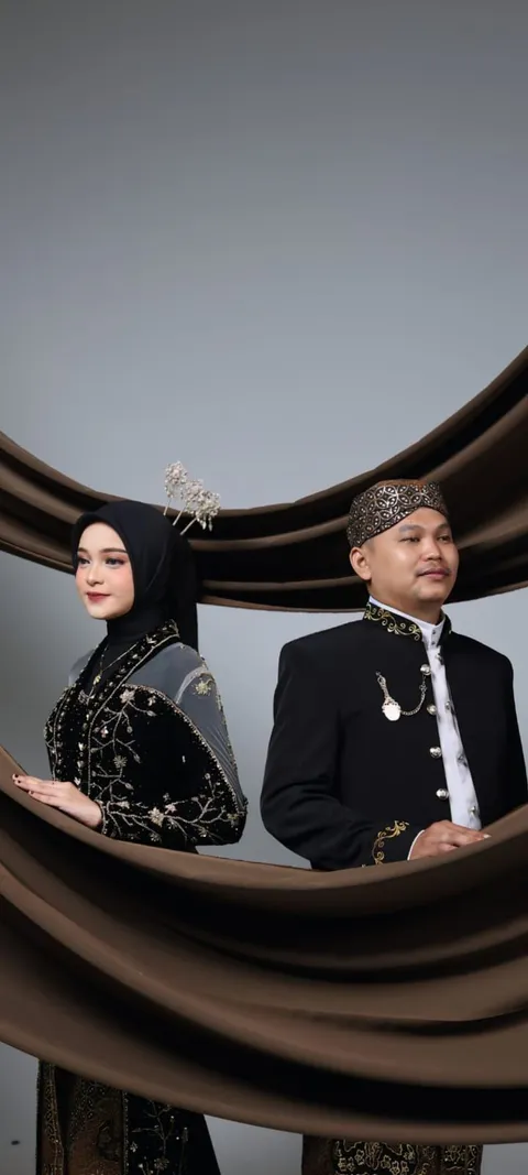 Foto sampul undangan Zein & Rizal
