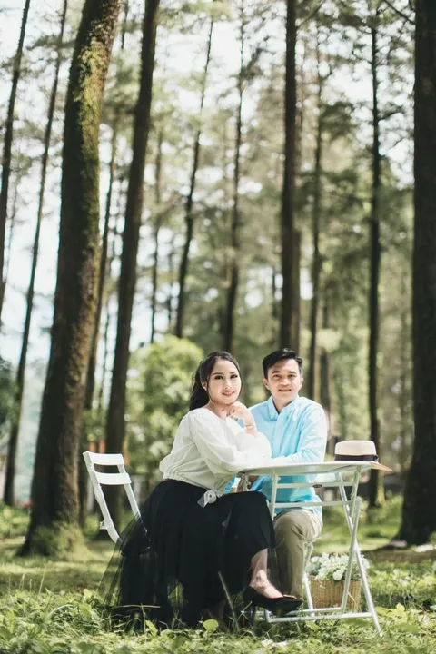 Foto sampul undangan Idel & Adi