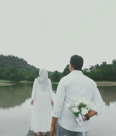 Foto sampul undangan Teguh & Alfia