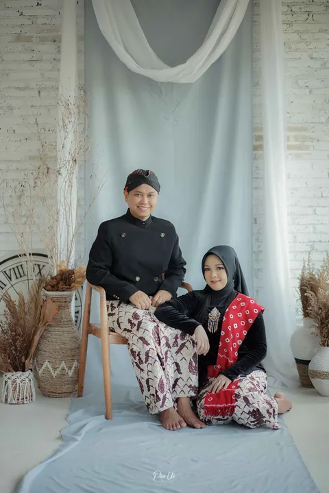 Foto sampul undangan Bayu & Via