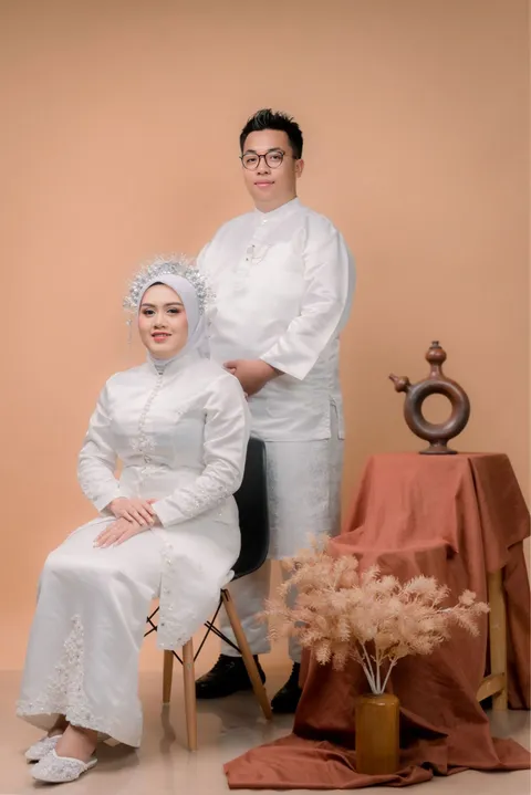 Foto sampul undangan Naufal & Indah