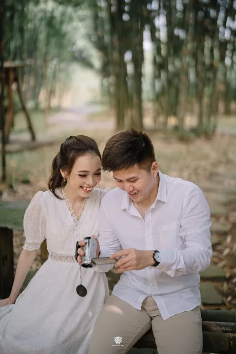 Foto sampul undangan Bella & Bryan