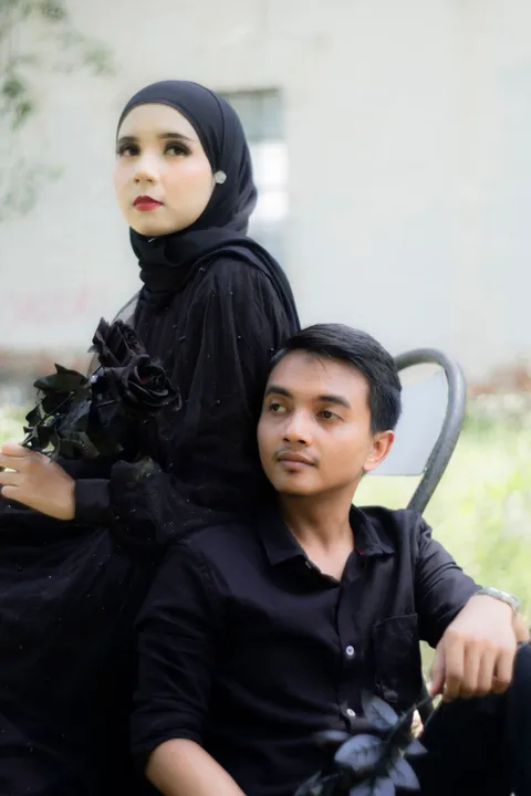 Foto sampul undangan Dewi & Raka