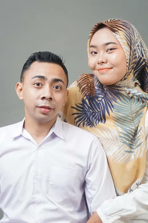 Foto sampul undangan Anzil & Amel