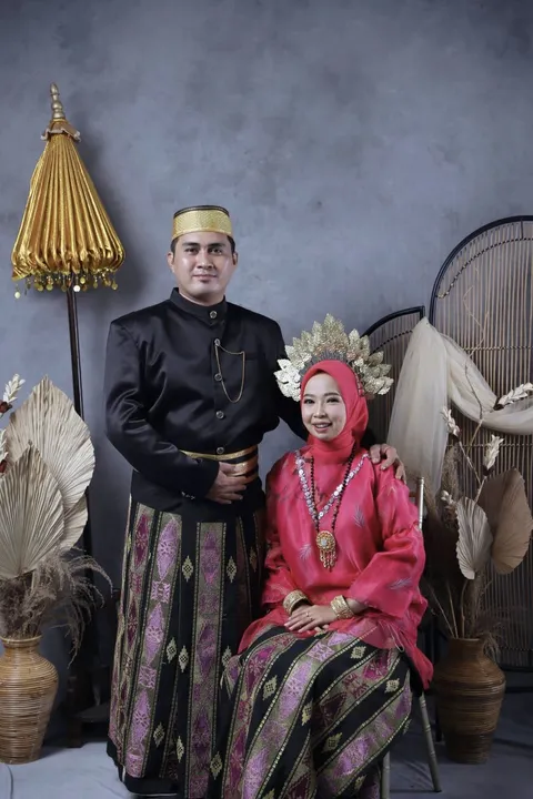 Foto sampul undangan Insan Cahyadi & Nurhidayah