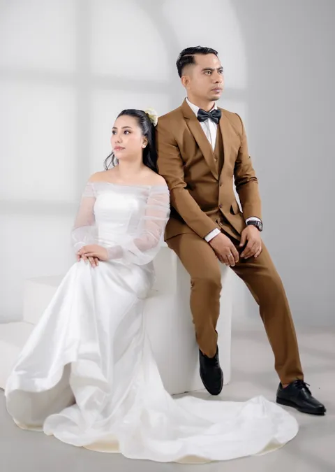 Foto sampul undangan Elen & Menar
