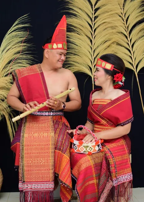 Foto sampul undangan Yuni & Jeston
