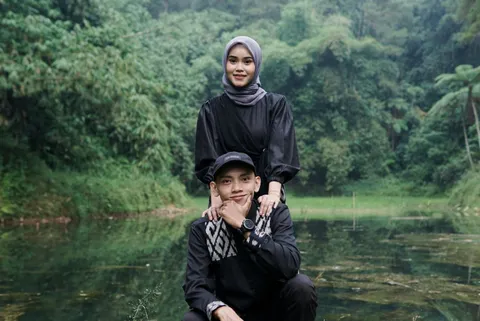 Foto sampul undangan Ikriah ( Iik ) & Apay
